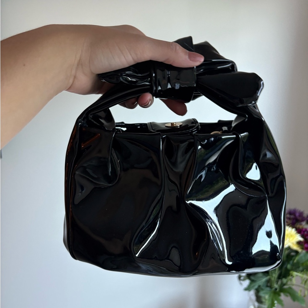 Elegant Black Women's Handbag - Picture 2 of 2